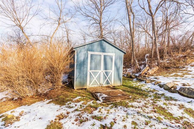 6 Coach Lantern Drive, Hopewell Junction, NY 12533