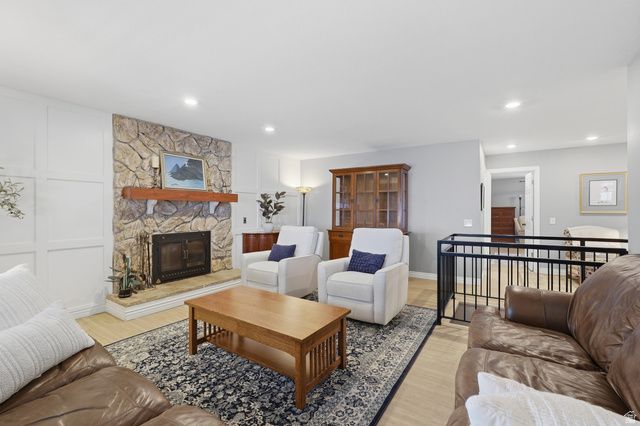 512 S 850 E, Centerville, UT 84014