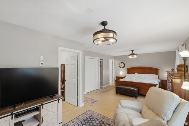 512 S 850 E, Centerville, UT 84014
