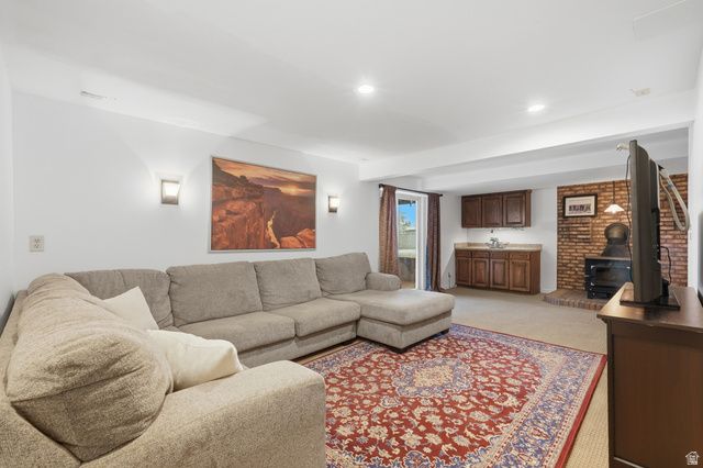512 S 850 E, Centerville, UT 84014