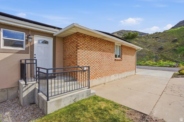 512 S 850 E, Centerville, UT 84014