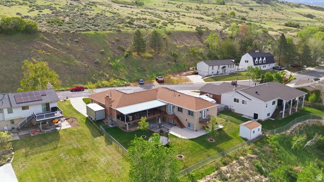 512 S 850 E, Centerville, UT 84014