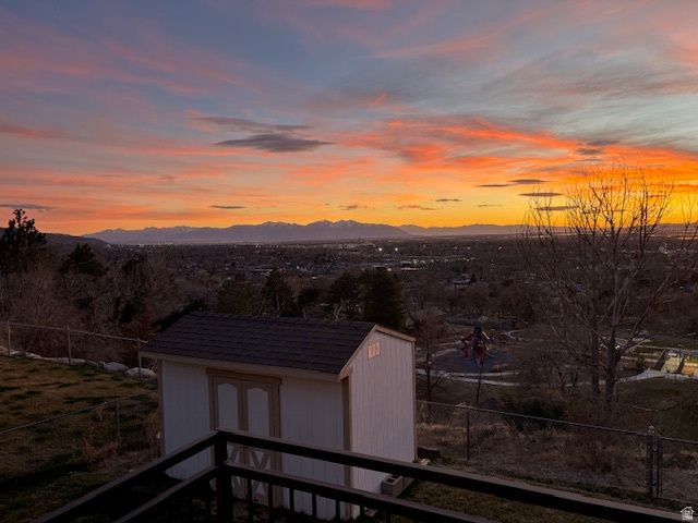 512 S 850 E, Centerville, UT 84014