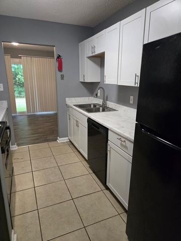 3575 Oakvale Road 305, Decatur, GA 30034
