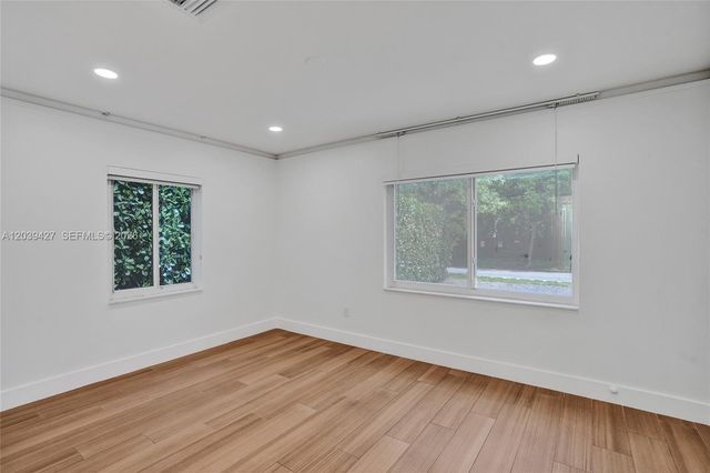213 NE 43rd Street 213, Miami, FL 33137