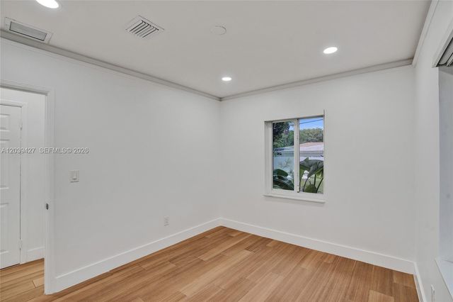 213 NE 43rd Street 213, Miami, FL 33137