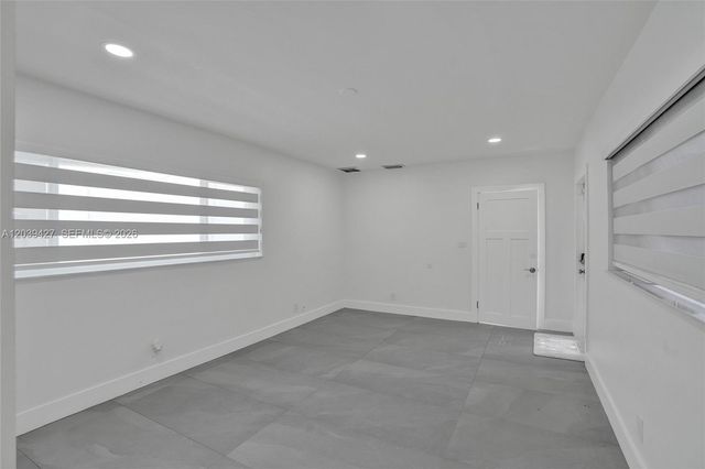 213 NE 43rd Street 213, Miami, FL 33137