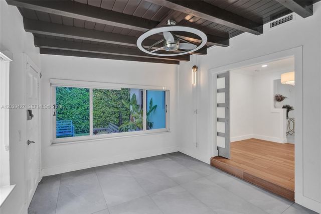 213 NE 43rd Street 213, Miami, FL 33137