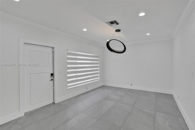 213 NE 43rd Street 213, Miami, FL 33137