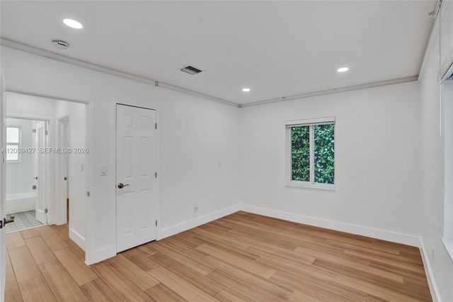 213 NE 43rd Street 213, Miami, FL 33137