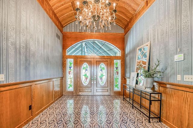 424 N De Wolf Avenue, Fresno, CA 93737