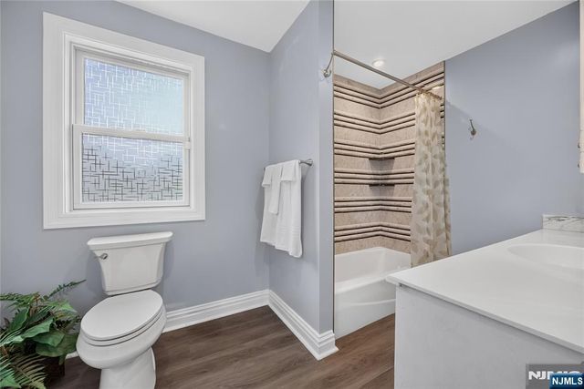 4-31 Plaza Road, Fair Lawn, NJ 07410