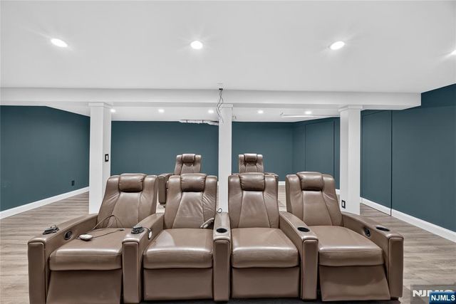 4-31 Plaza Road, Fair Lawn, NJ 07410