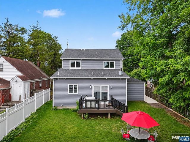 4-31 Plaza Road, Fair Lawn, NJ 07410