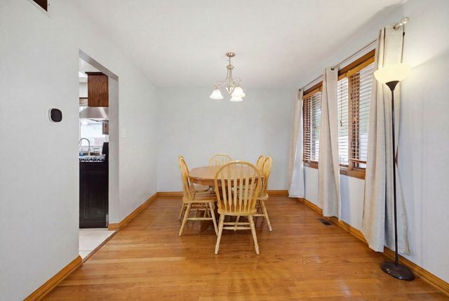 8612 Carriage Lane, Tinley Park, IL 60487