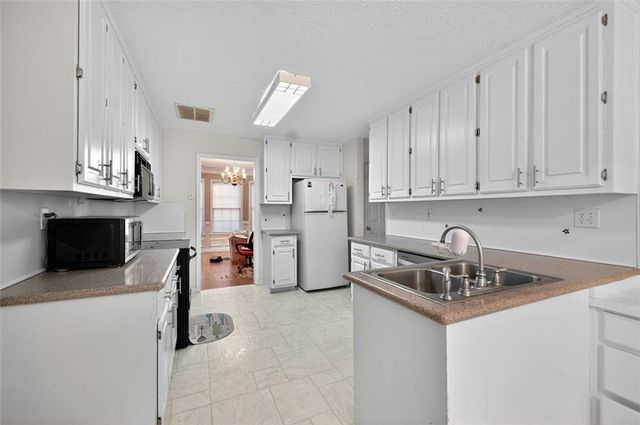 3987 Riversong Court, Suwanee, GA 30024