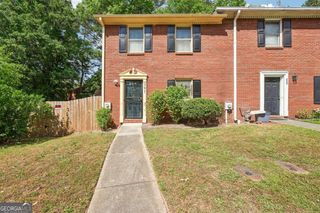 991 Park Gate Place, Stone Mountain, GA 30083