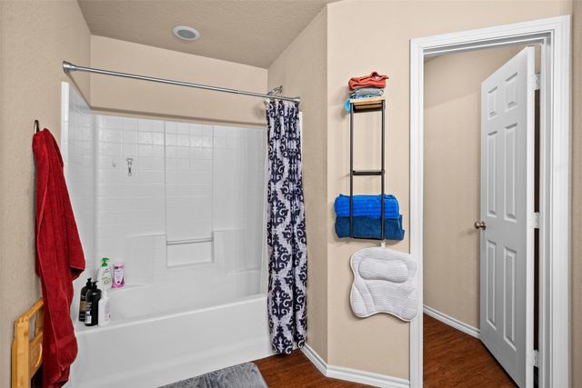 1609 Village Park Trail, Burleson, TX 76028