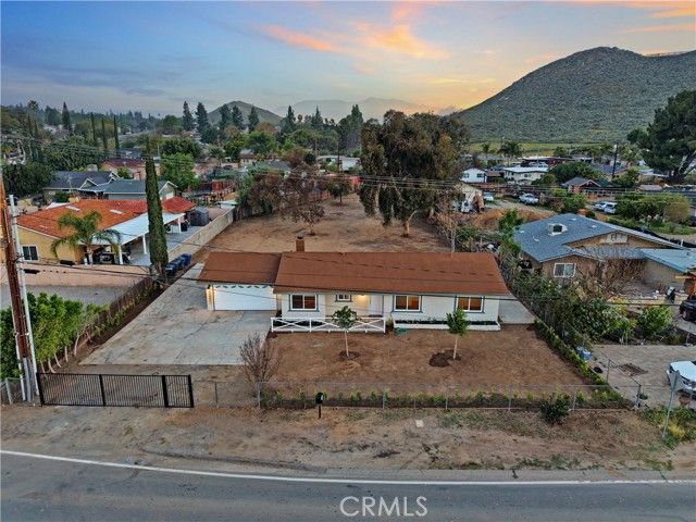 11061 Cypress, Riverside, CA 92505