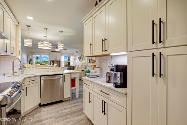 110 OCEAN HOLLOW Lane 101, St. Augustine, FL 32084