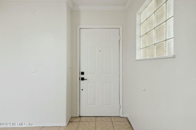 1701 THE GREENS Way 1912, Jacksonville Beach, FL 32250