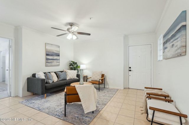 1701 THE GREENS Way 1912, Jacksonville Beach, FL 32250