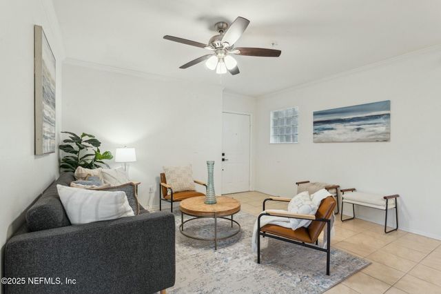 1701 THE GREENS Way 1912, Jacksonville Beach, FL 32250