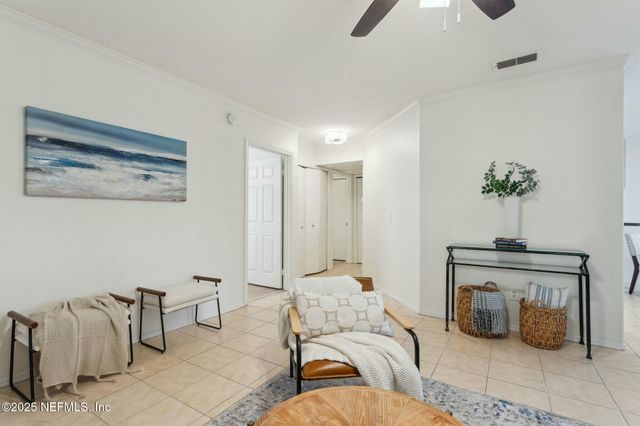 1701 THE GREENS Way 1912, Jacksonville Beach, FL 32250