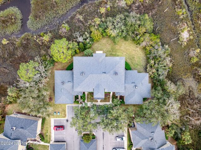 1701 THE GREENS Way 1912, Jacksonville Beach, FL 32250
