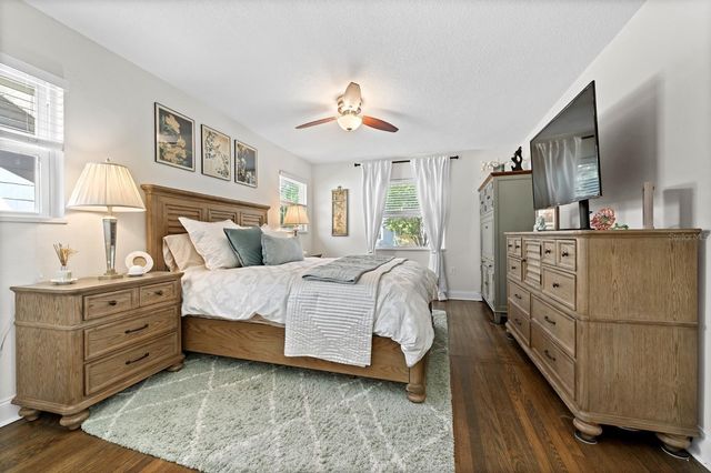 1121 21ST AVENUE N, St Petersburg, FL 33704