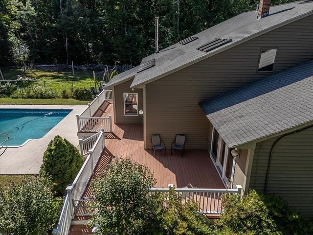 50 Highland St, Easton, MA 02375