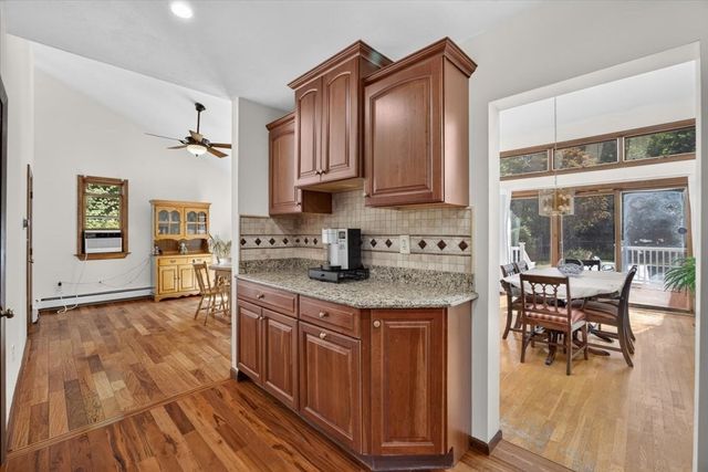 50 Highland St, Easton, MA 02375