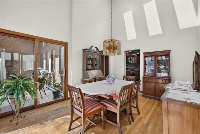 50 Highland St, Easton, MA 02375