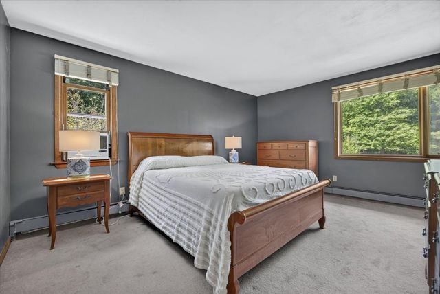 50 Highland St, Easton, MA 02375