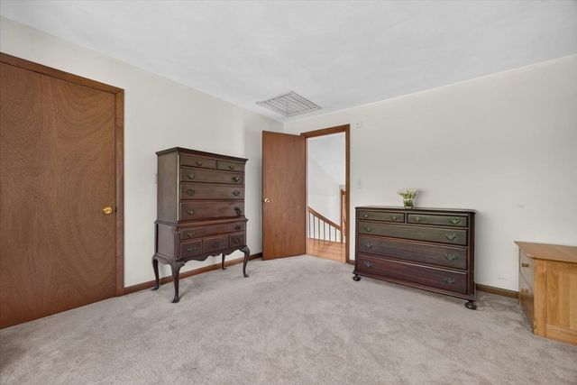 50 Highland St, Easton, MA 02375