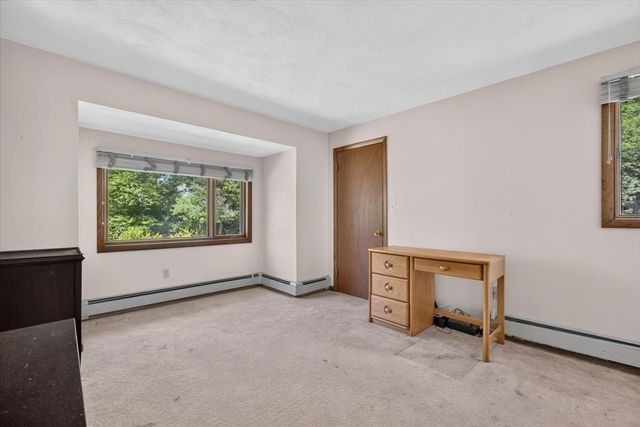 50 Highland St, Easton, MA 02375