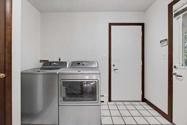50 Highland St, Easton, MA 02375