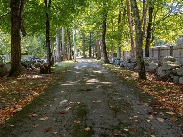 50 Highland St, Easton, MA 02375