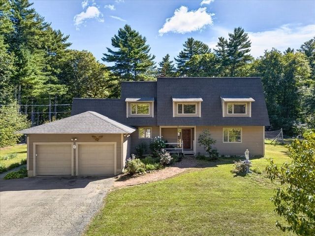 50 Highland St, Easton, MA 02375