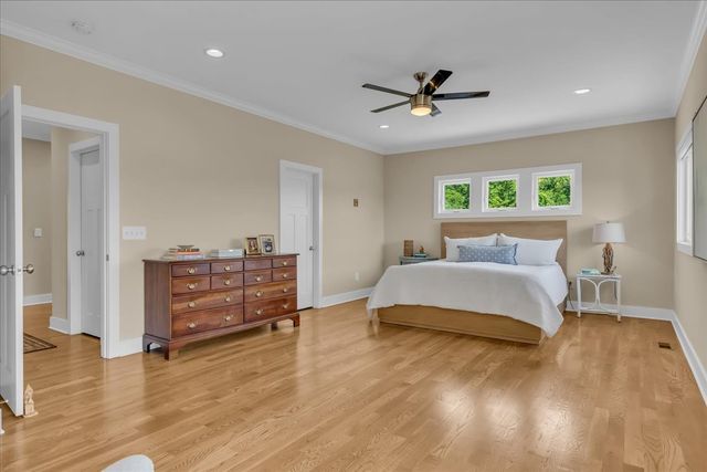 132 Highbridge Dr, Smithville, TN 37166