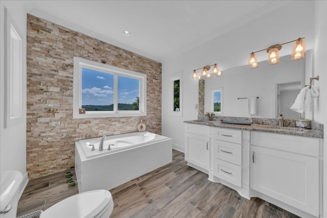 132 Highbridge Dr, Smithville, TN 37166