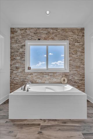 132 Highbridge Dr, Smithville, TN 37166