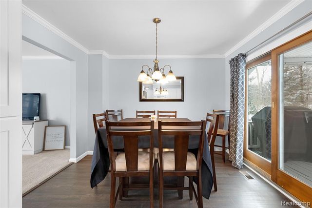 24210 Westpointe Street, Trenton, MI 48183