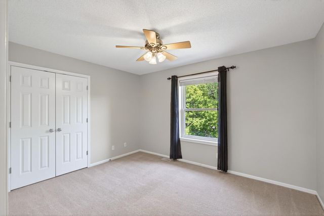 18005 45th Avenue N, Plymouth, MN 55446