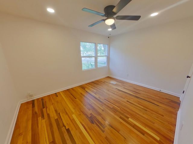 2323 E Stadium Dr, Wichita, KS 67214