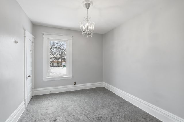 1009 Sherburne Avenue, Saint Paul, MN 55104