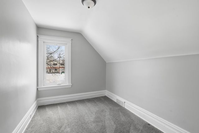 1009 Sherburne Avenue, Saint Paul, MN 55104