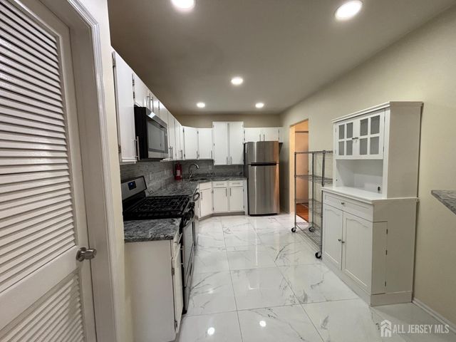 1301 Plymouth Road, North Brunswick, NJ 08902