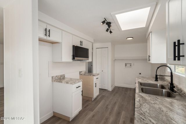 7265 S Avalon Drive, Tucson, AZ 85735