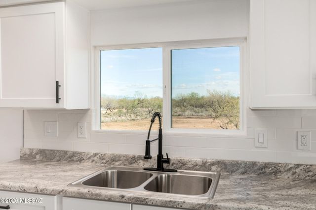 7265 S Avalon Drive, Tucson, AZ 85735